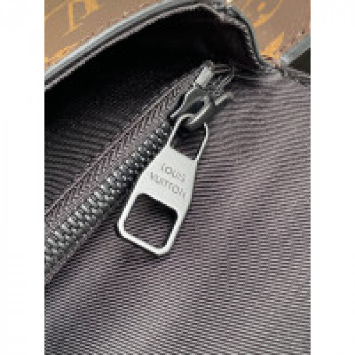 L&V BAG11
