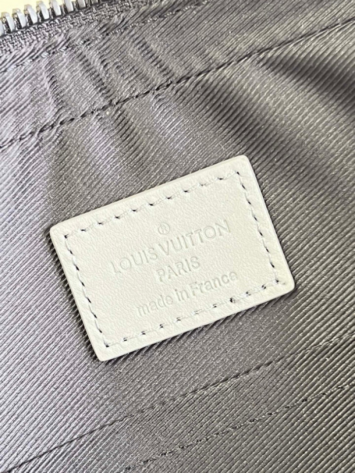 L&V BAG4