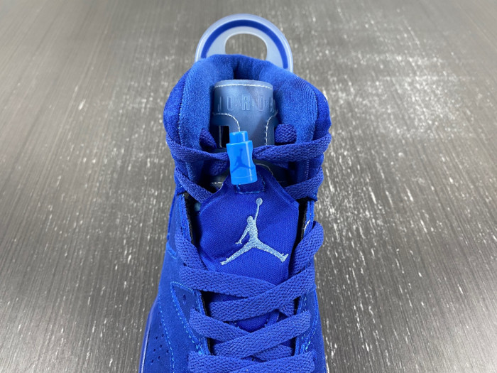 Air Jordan 6 UNC Tar Heels Six Championships PE