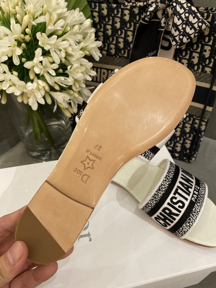 Dio*r sandal1