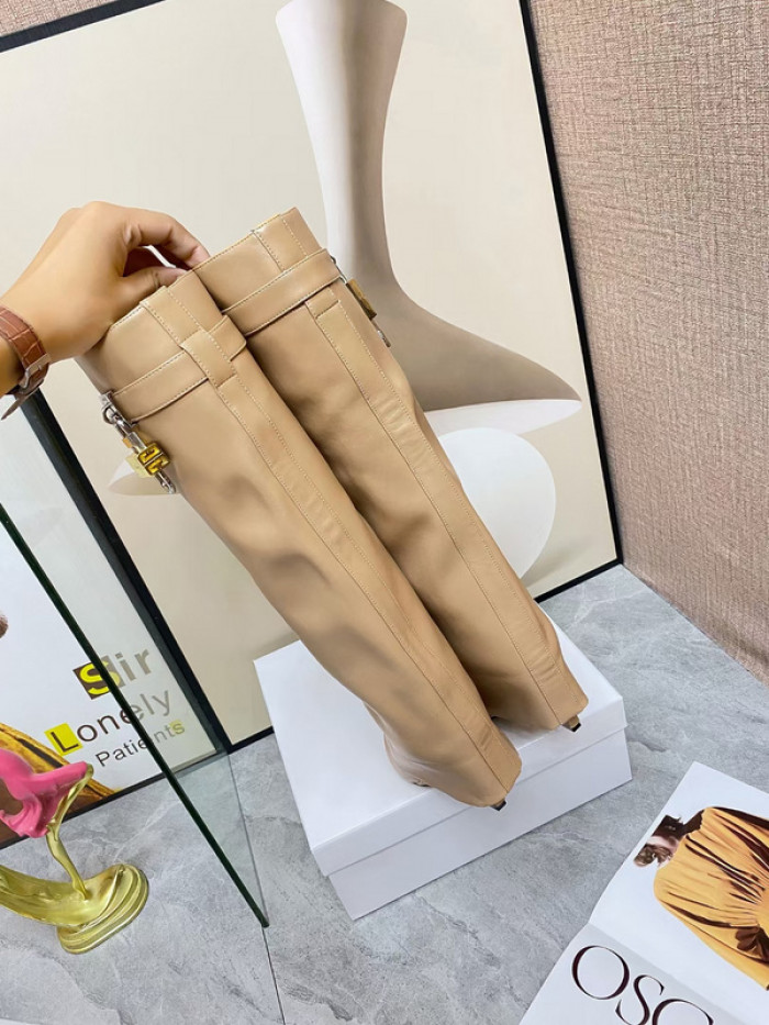 GIVENCHY leather boots GC000002