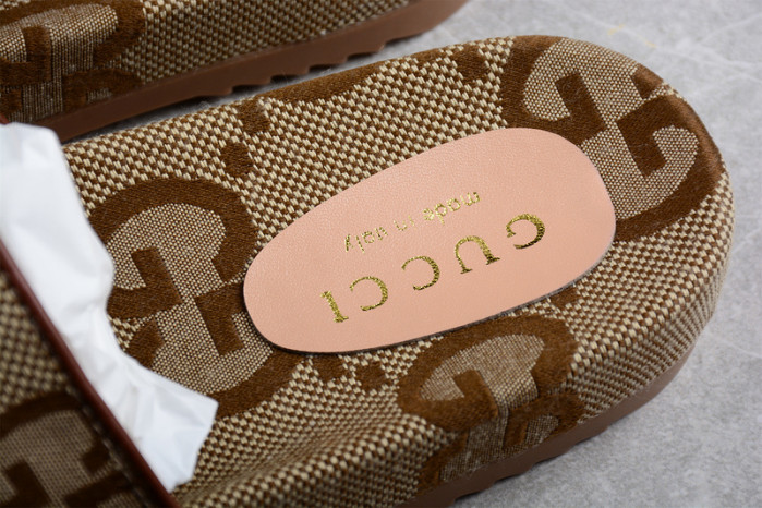 Gucc* Sandal106