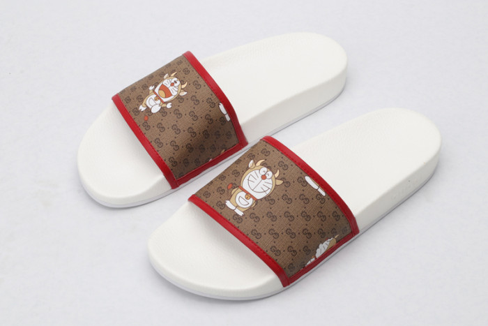 Gucc* Sandal32