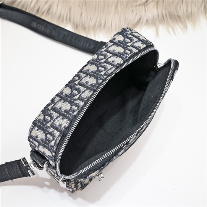 Dior BAG 37