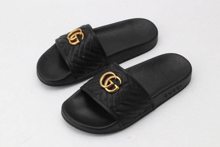 Gucc* Sandal17