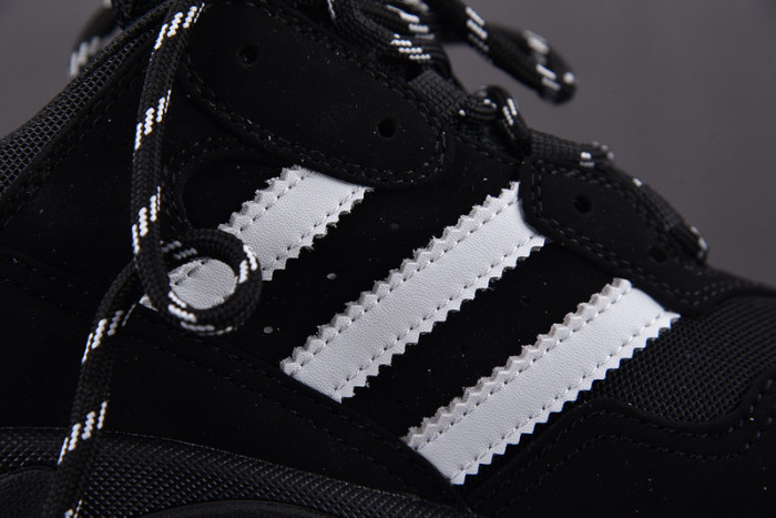 TRIPLES TRAINER SNEAKERS 2000060
