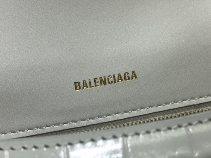 BALENCIAG* HOURGLASS BAG19