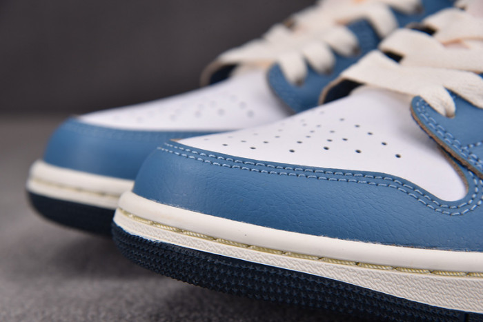 Air Jordan 1 Low SE Armory Navy HM3711-144
