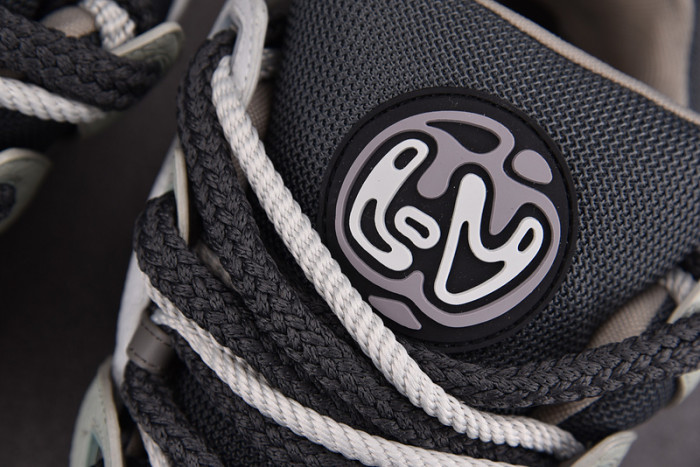 L&V snekaers L0000139