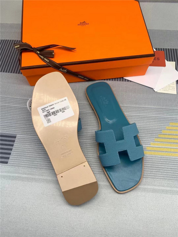 Herme* Sandal30