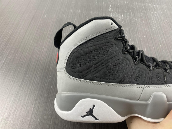 Air Jordan 9 Retro Particle Grey  CT8019-060