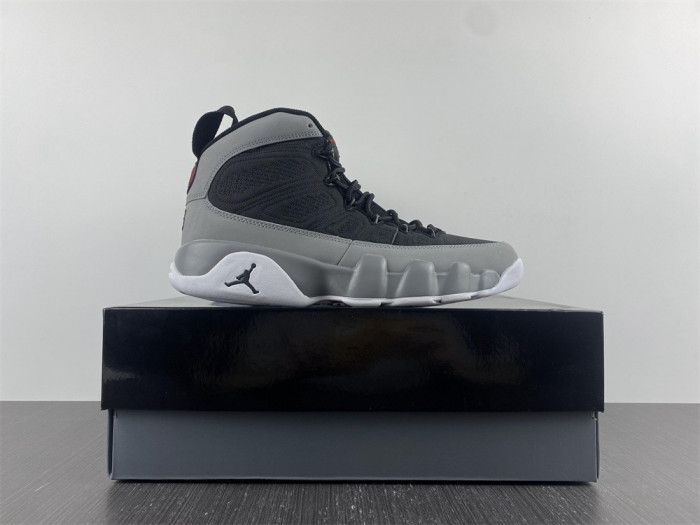 Air Jordan 9 Retro Particle Grey  CT8019-060