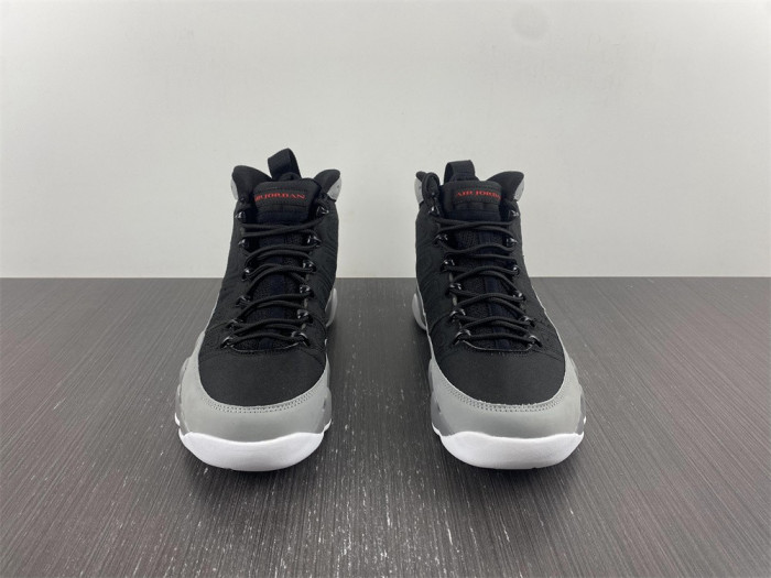 Air Jordan 9 Retro Particle Grey  CT8019-060