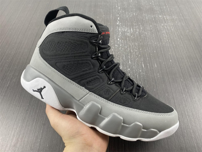 Air Jordan 9 Retro Particle Grey  CT8019-060