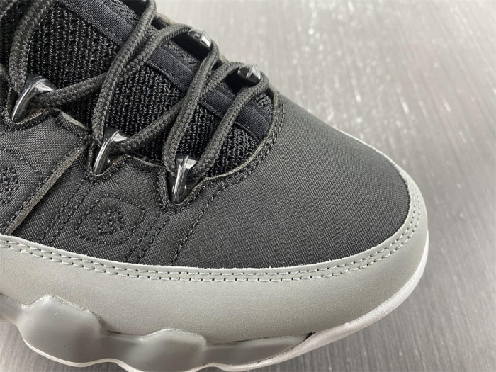 Air Jordan 9 Retro Particle Grey  CT8019-060