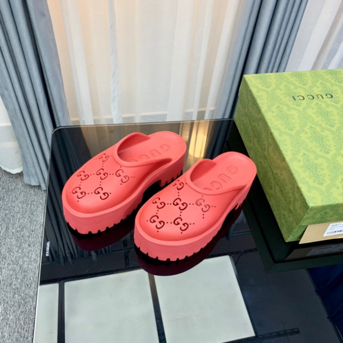 Gucc* Sandal94