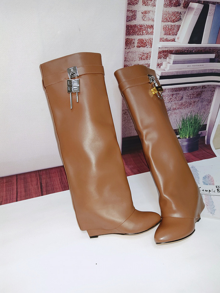 GIVENCHY leather boots GC000004