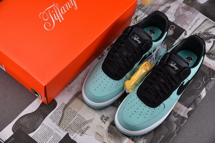 Nike Air Force 1 Low Tiffany & Co. 1837  DZ1382-002