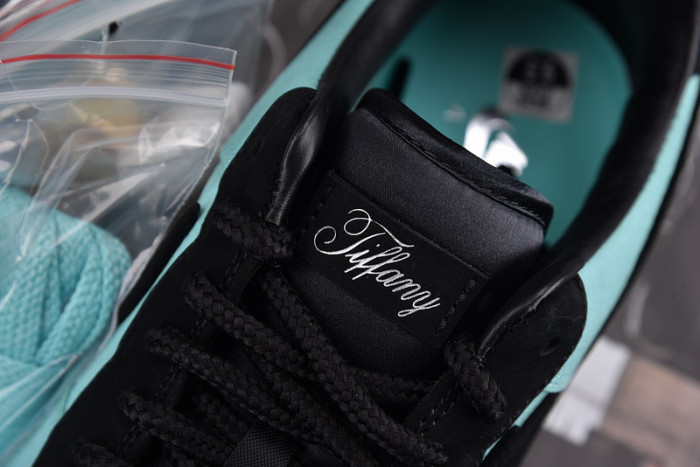 Nike Air Force 1 Low Tiffany & Co. 1837  DZ1382-002