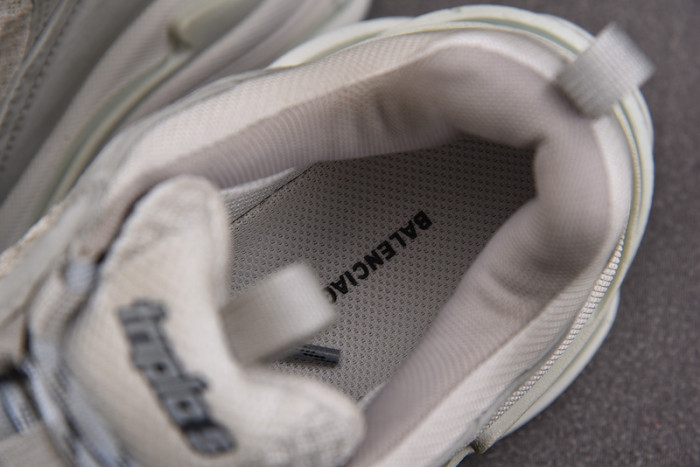TRIPLES TRAINER SNEAKERS 2000065