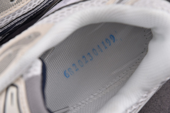 Asics Gel-Kayano 14 1202A056-109