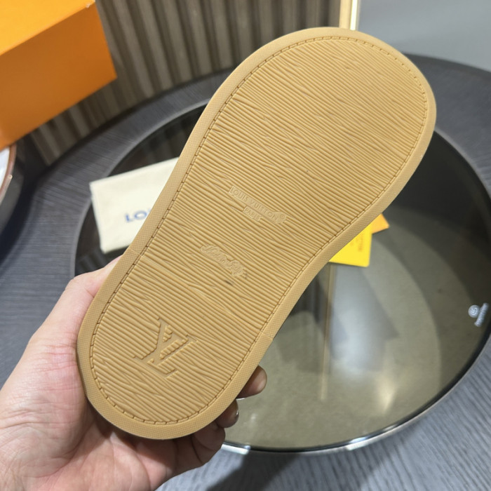 L&V sandal43