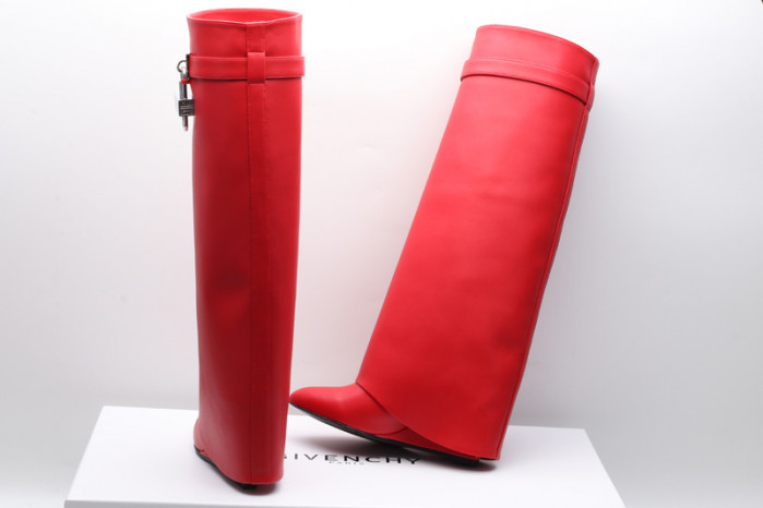 GIVENCHY leather boots GC000003
