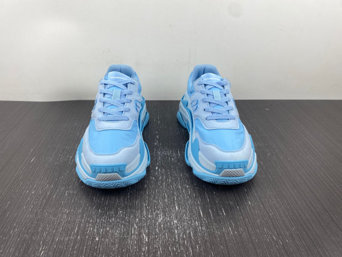 TRIPLES TRAINER SNEAKERS 2000069