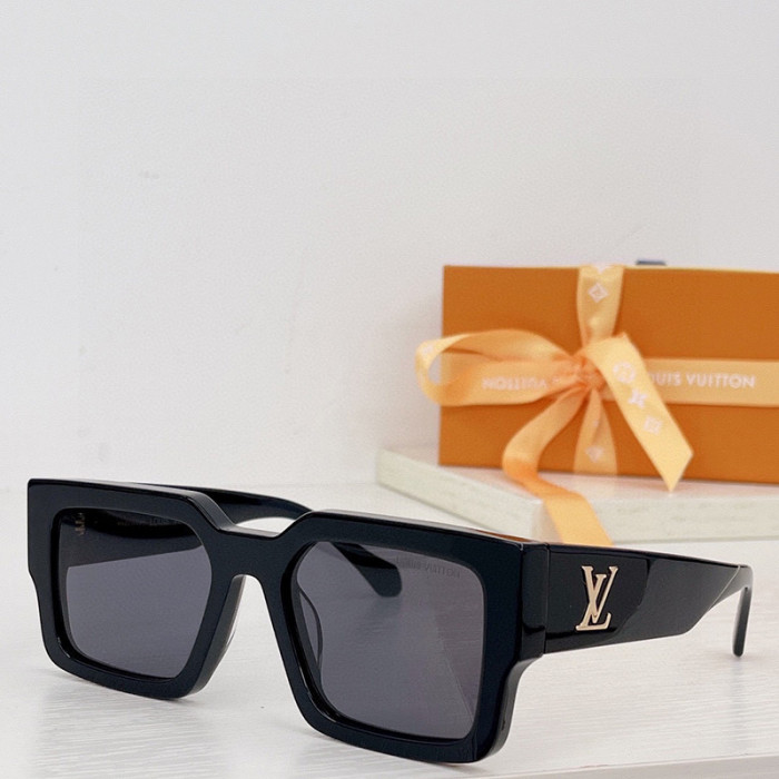 LV SUNGLASSES 4