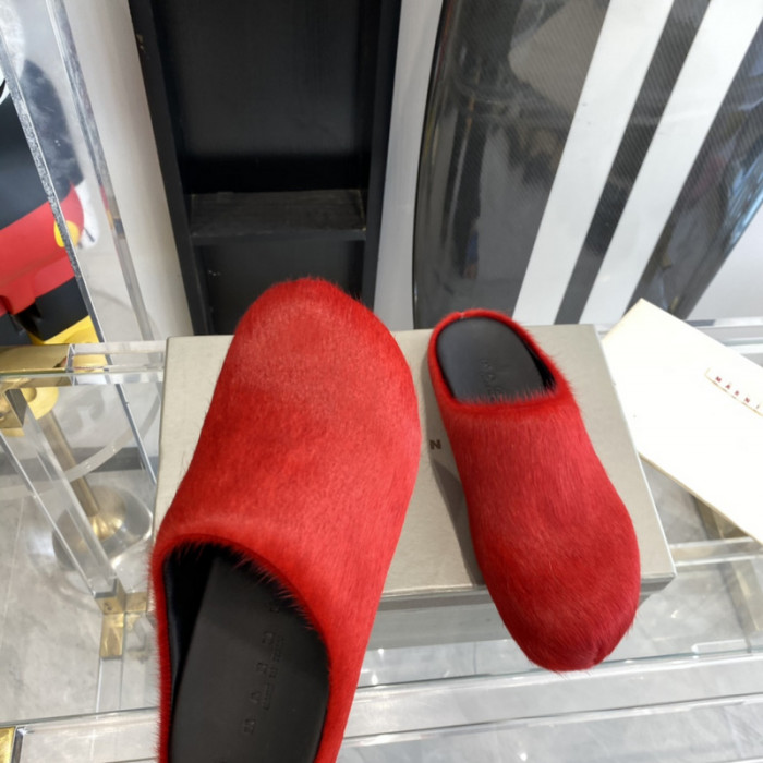Marni Fussbett Sabot 6