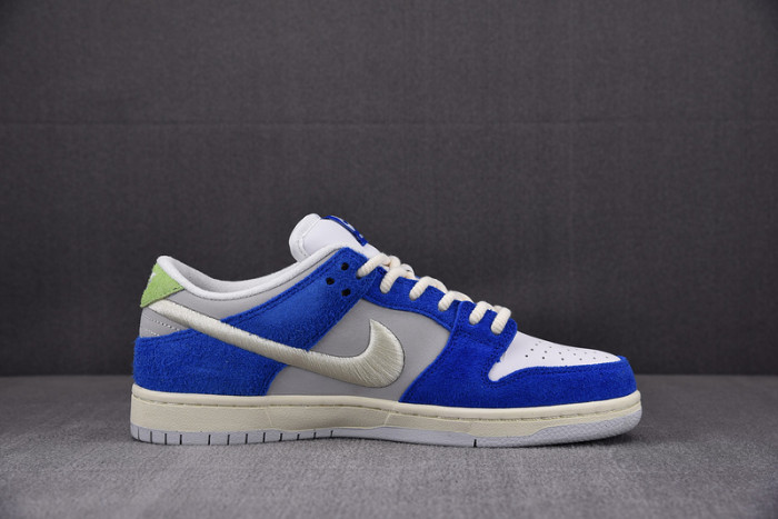 Nike SB Dunk Low Pro Fly Streetwear  DQ5130-400