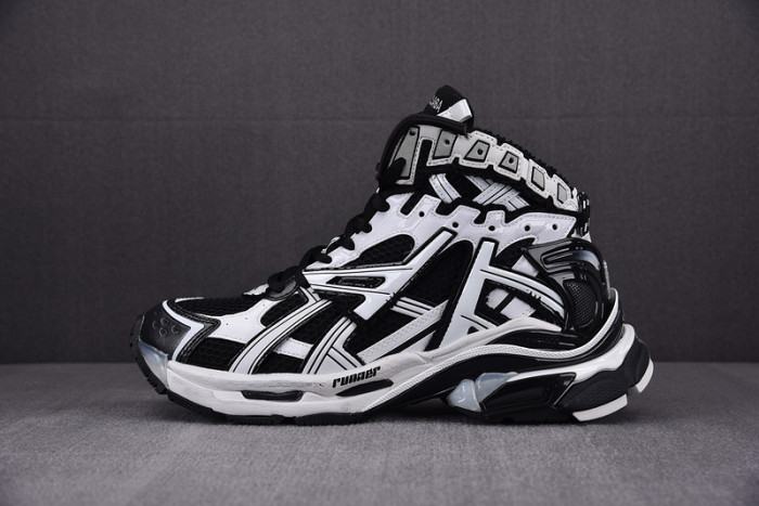 SNEAKER RUNNER  5000107