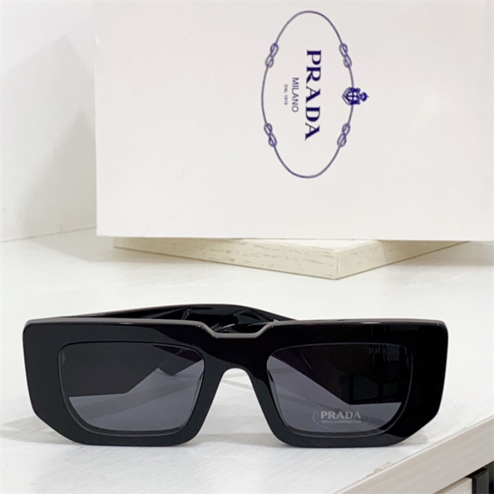 PRAD* SUNGLASSES 3