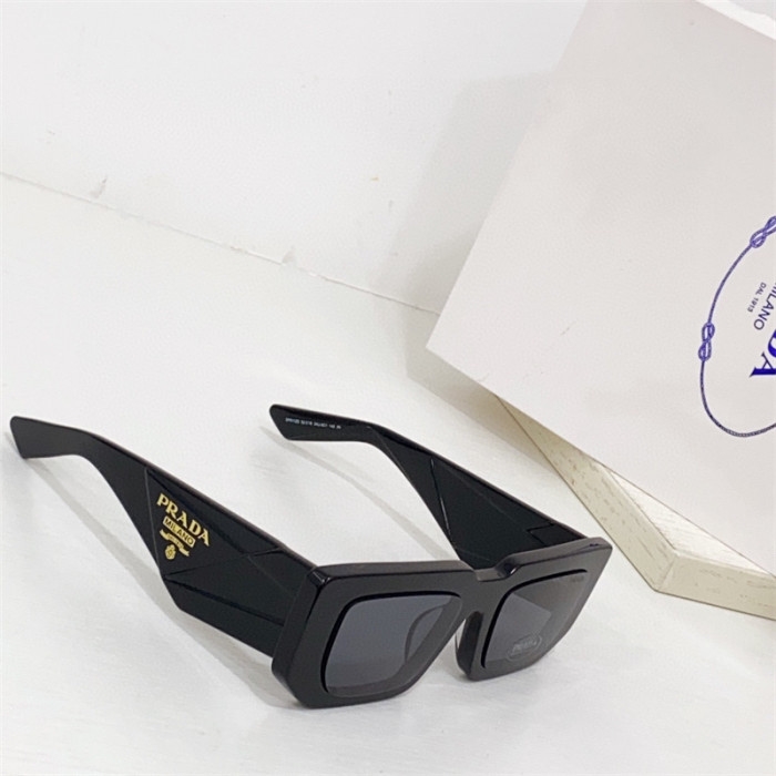PRAD* SUNGLASSES 3