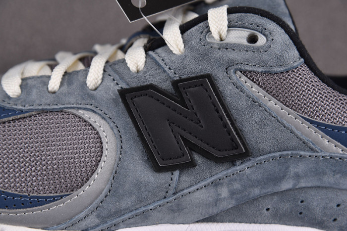 NEW BALANCE 9060 NB000029