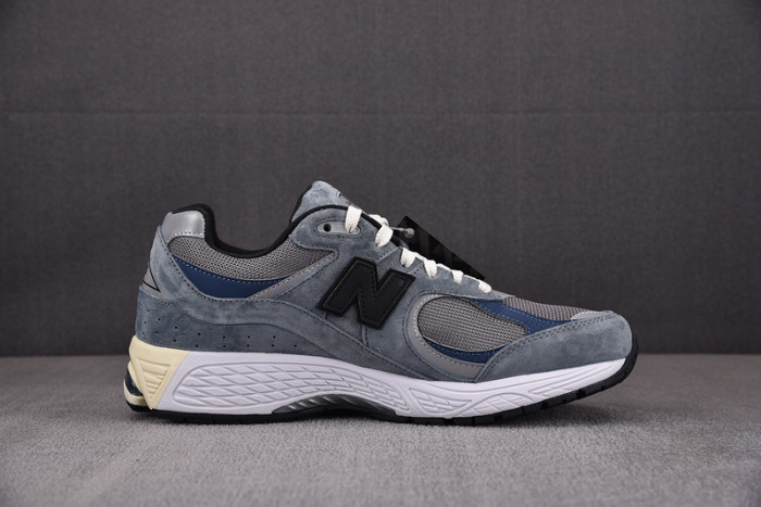 NEW BALANCE 9060 NB000029