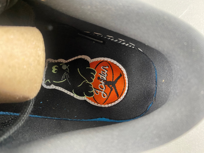 Air Jordan 1 Low "Black Cat Mascot" HM3690-001