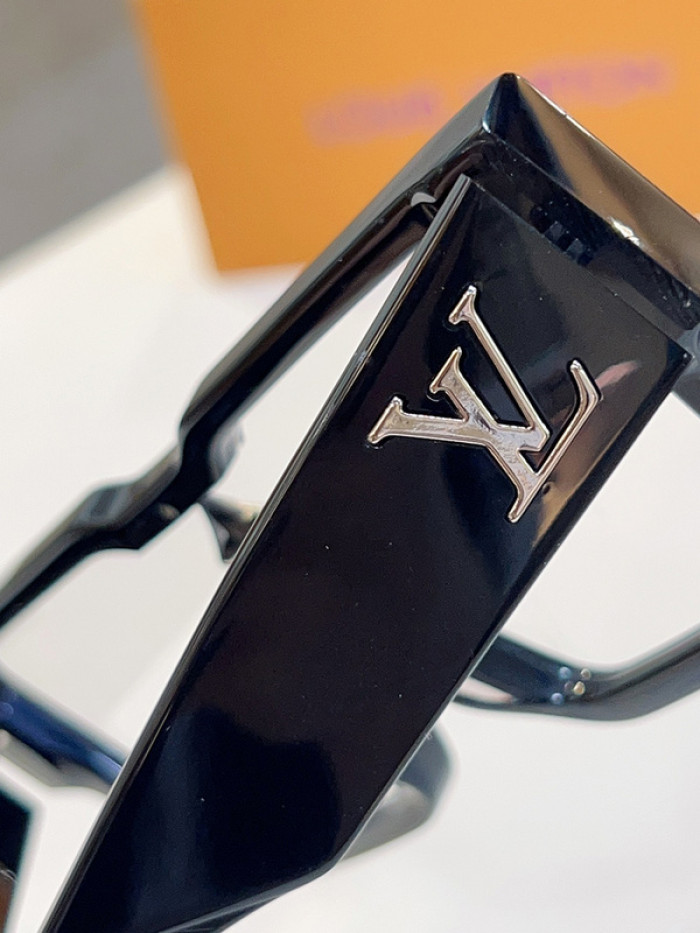 LV SUNGLASSES13