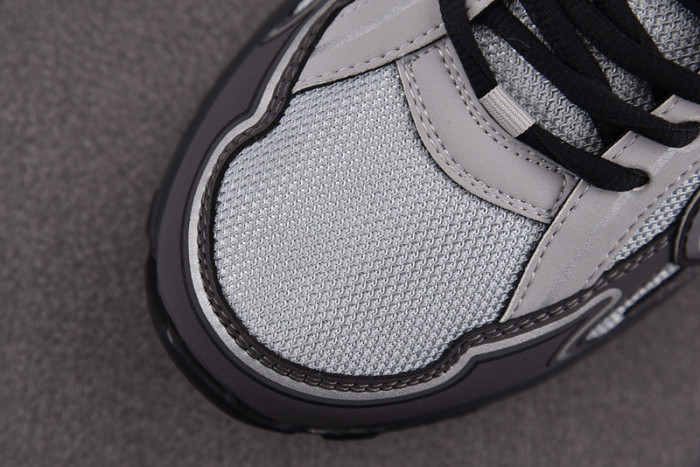 DIO* SNEAKERS B30 T0000-112