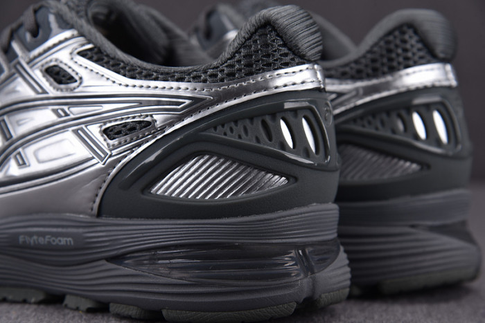Asics Gel-Korika 1023A010-020