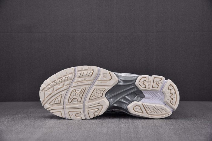 Asics Gel-Kayano 14 1201A457-100
