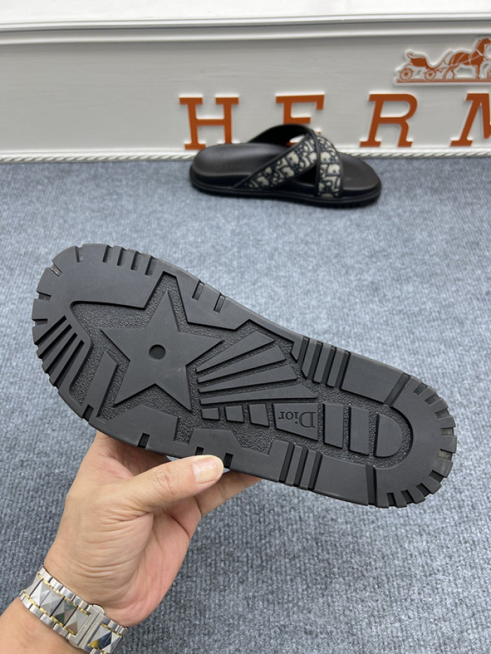 Dio*r sandal19