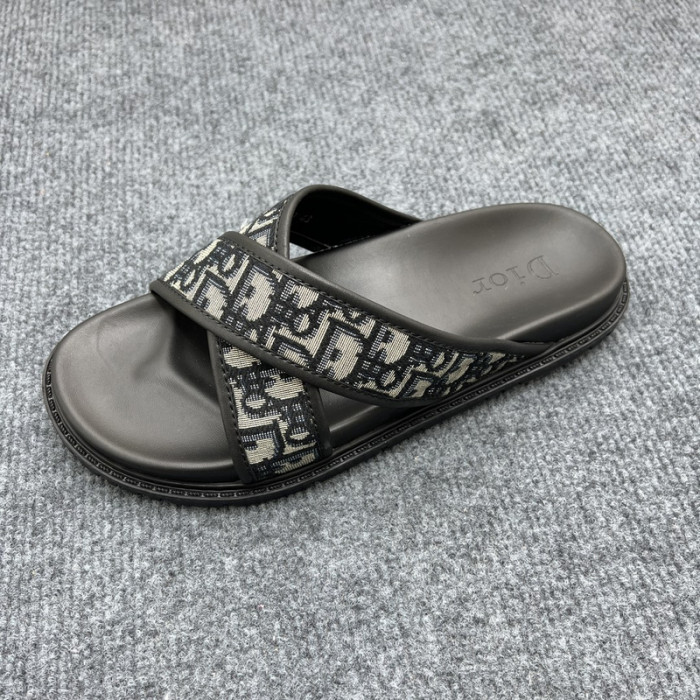 Dio*r sandal19