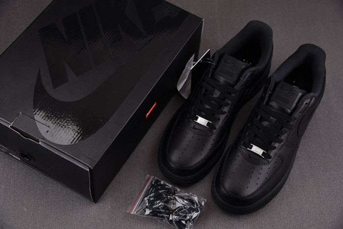 NIKE SUPRM NIKE AIR FORCE 1 LOW BLACK CU9225-001
