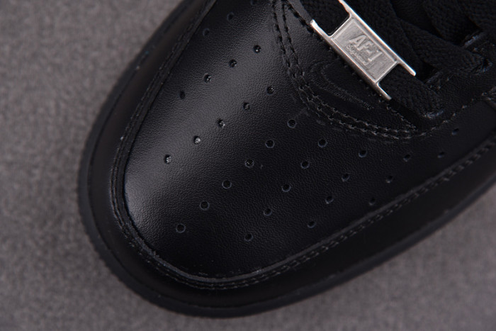 NIKE SUPRM NIKE AIR FORCE 1 LOW BLACK CU9225-001