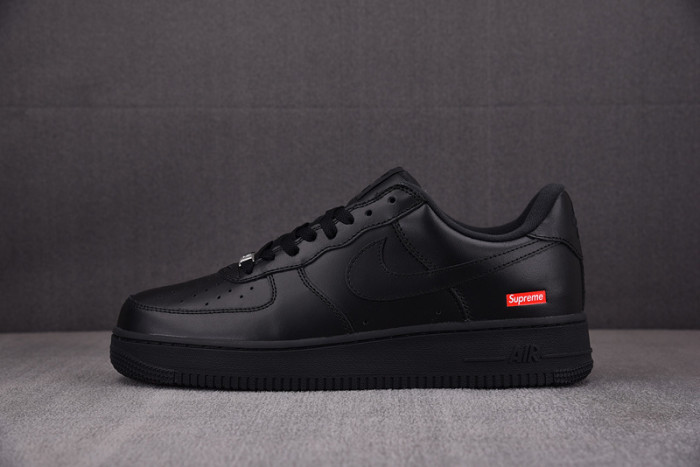 NIKE SUPRM NIKE AIR FORCE 1 LOW BLACK CU9225-001