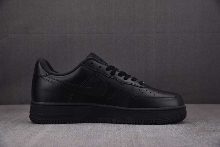 NIKE SUPRM NIKE AIR FORCE 1 LOW BLACK CU9225-001