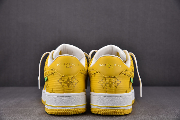 NIKE LOW AIR FORCE 1 X  yellow white