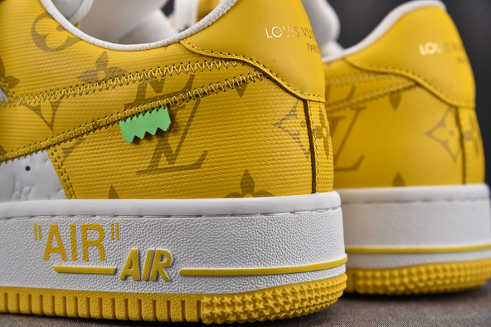 NIKE LOW AIR FORCE 1 X  yellow white