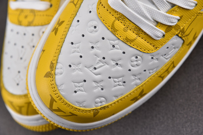 NIKE LOW AIR FORCE 1 X  yellow white